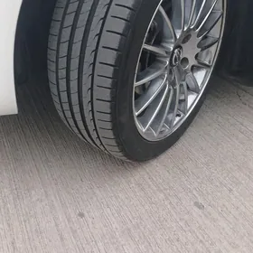 Hrom spitsa diska 17lik