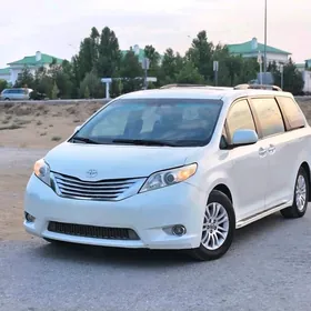 Toyota Sienna 2017
