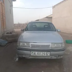 Opel Vectra 1990