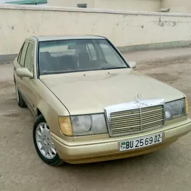 Mercedes-Benz 230E 1985