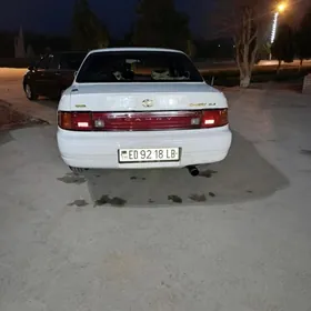 Toyota Camry 1993