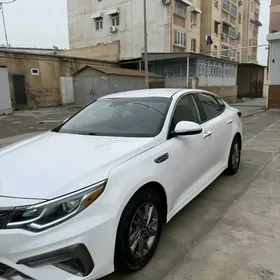 Kia Optima 2020
