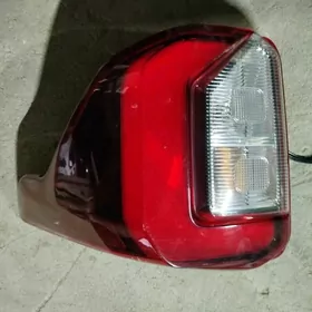 Ford Explorer st fara