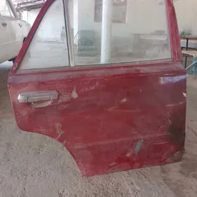 дверь,карбюратор