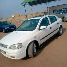 Opel Astra 2000