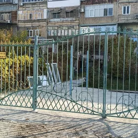 ворота, калитка