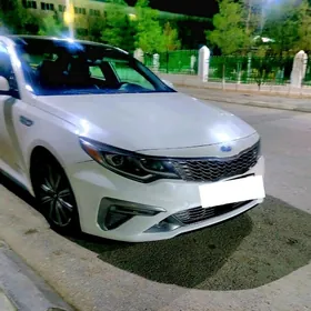 Kia Optima 2019