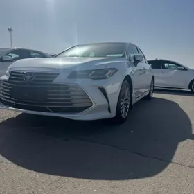Toyota Avalon 2019