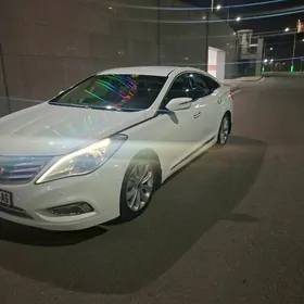 Hyundai Azera 2012