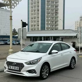 Hyundai Accent 2022