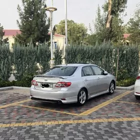 Toyota Corolla 2012