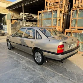Opel Vectra 1989