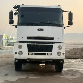 Ford Cargo 3535D 2015