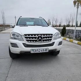 Mercedes-Benz ML350 2014