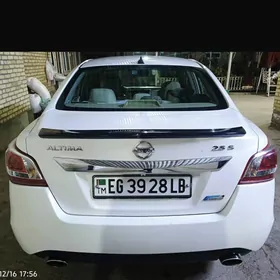 Nissan Altima 2013