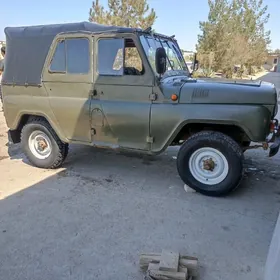 UAZ 469 1986