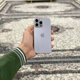 iphone 15 Pro Max 256GB 90%