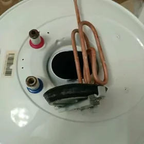 Аристон бойлер 80