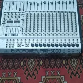 toy pult usilitelli aktiw