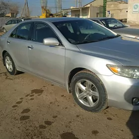 Toyota Camry 2010