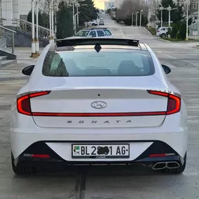 Hyundai Sonata 2022
