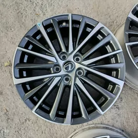 Lexus Orginal Diska 18
