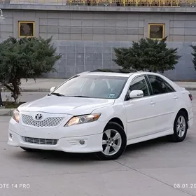 Toyota Camry 2011