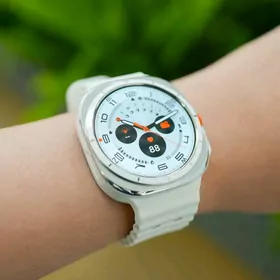Galaxy Watch ultra 2025 white