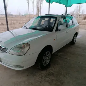 Daewoo Nubira 2002