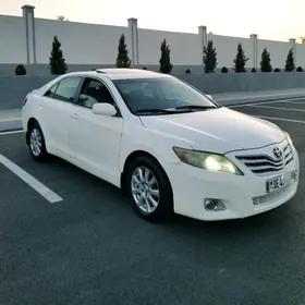 Toyota Camry 2010