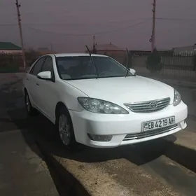 Toyota Camry 2003