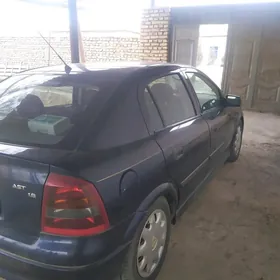 Opel Astra 1998
