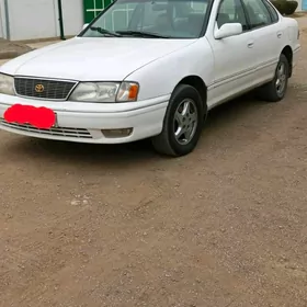 Toyota Avalon 1999