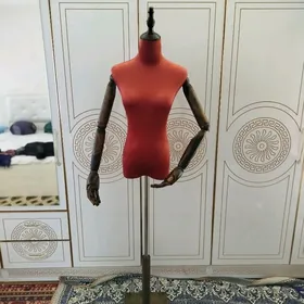 tikin maneken maniken mankened