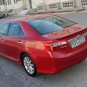 Toyota Camry 2012