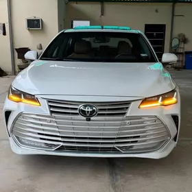 Toyota Avalon 2022