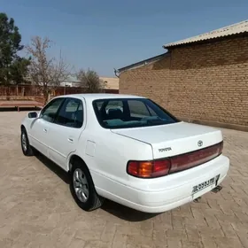 Toyota Camry 1993