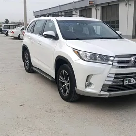 Toyota Highlander 2017