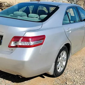 Toyota Camry 2010