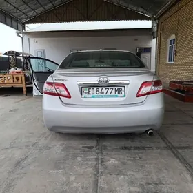 Toyota Camry 2010