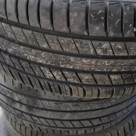 teker 255/55 R 19