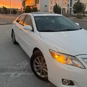 Toyota Camry 2010