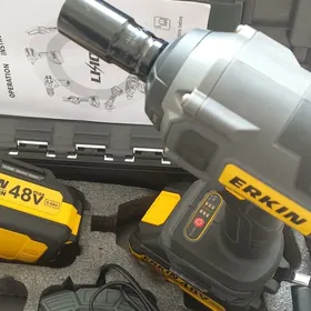 Boltowýort 850N.M batareli. др