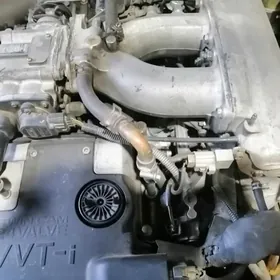 zaslonka leksus gs300