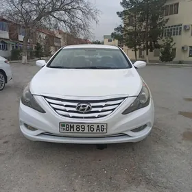 Hyundai Sonata 2011