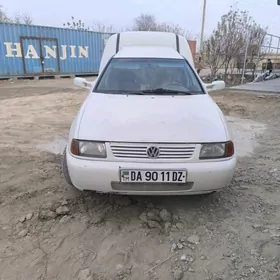 Volkswagen Caddy 2003