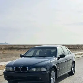 BMW E39 1999