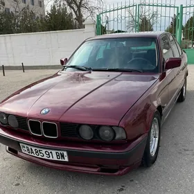BMW 525 1989
