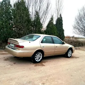 Toyota Camry 1997