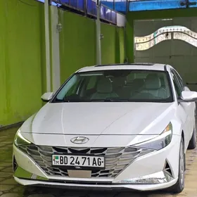 Hyundai Elantra 2021